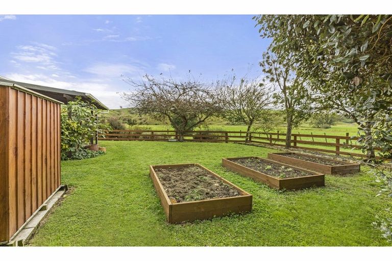 Photo of property in 853 Tahuroa Road, Morrinsville, 3371