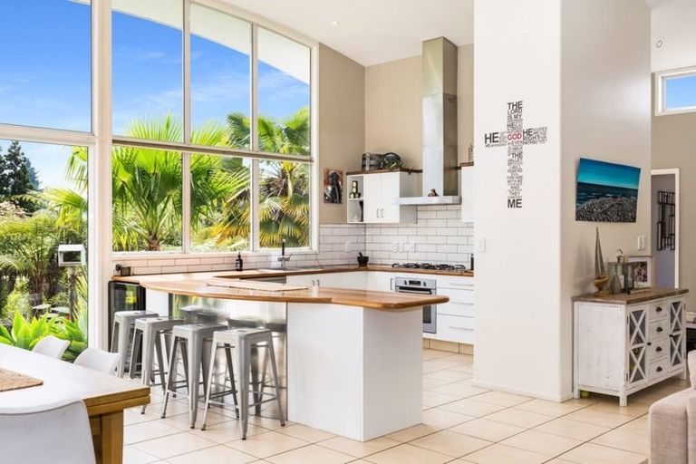 Photo of property in 73 Valencia Lane, Kerikeri, 0293