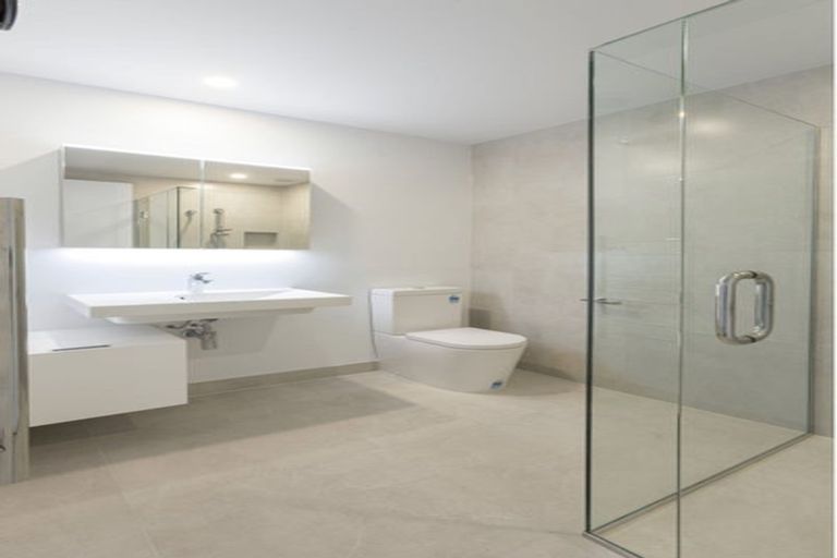 Photo of property in 124b Mooray Avenue, Bishopdale, Christchurch, 8053