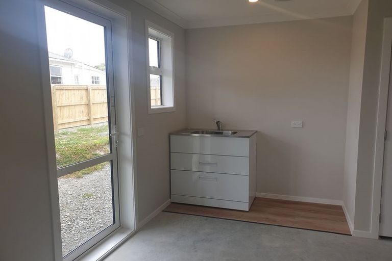 Photo of property in 31 Main Road, Titahi Bay, Porirua, 5022