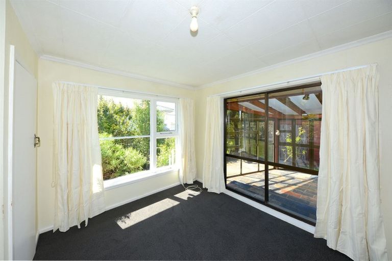 Photo of property in 85 Kendal Avenue, Burnside, Christchurch, 8053
