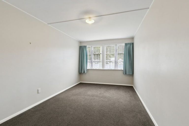 Photo of property in 3-5 Toomath Street, Naenae, Lower Hutt, 5011