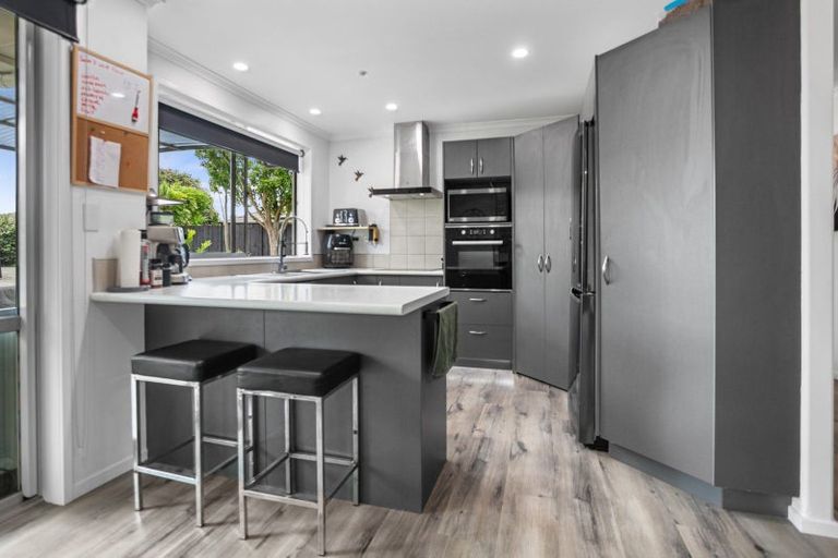 Photo of property in 12 Preston Drive, Katikati, 3129