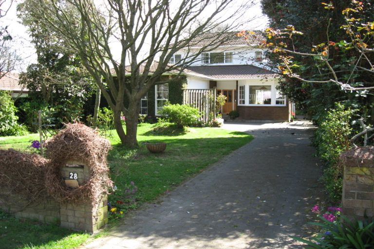 Photo of property in 28 Wyndrum Avenue, Waterloo, Lower Hutt, 5011