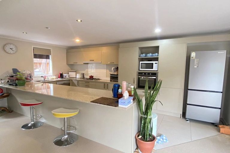 Photo of property in 57 Fields Parade, Oteha, Auckland, 0632