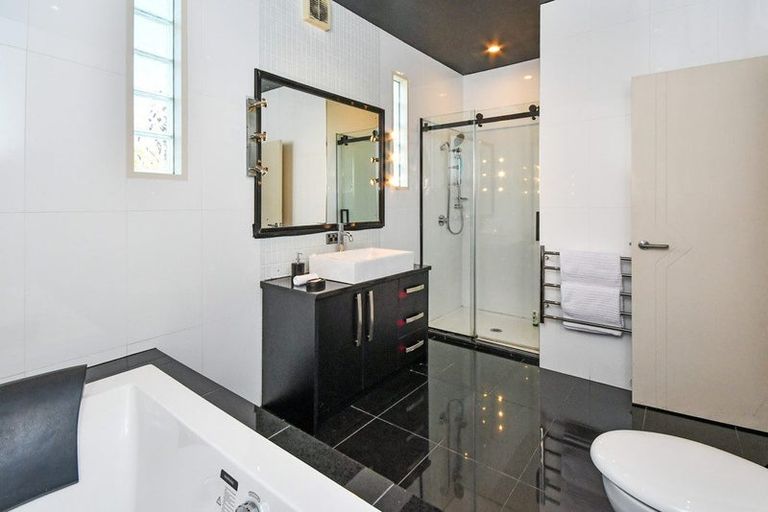 Photo of property in 9 Elias Court, The Gardens, Auckland, 2105