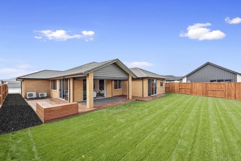 Photo of property in 17 Sydney Place, Flagstaff, Hamilton, 3210