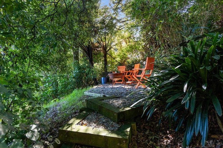 Photo of property in 418 Kaipikari Road, Urenui, 4375