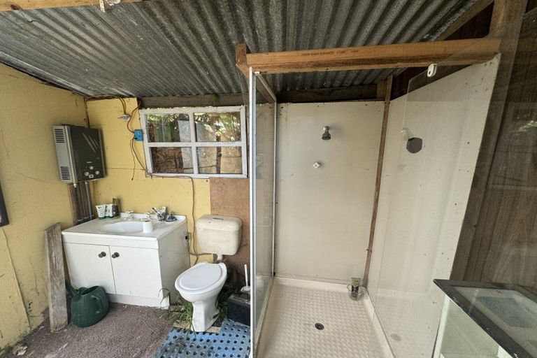 Photo of property in 84 Otakou Golf Course Road, Otakou, Dunedin, 9077