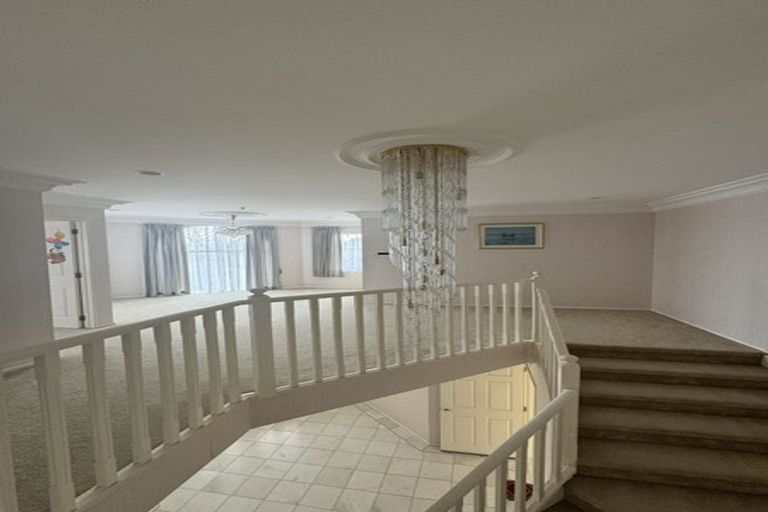 Photo of property in 22 Oliver Twist Avenue, Mellons Bay, Auckland, 2014