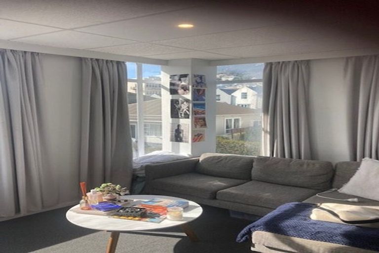 Photo of property in 1/8 Lipman Street, Mount Victoria, Wellington, 6011