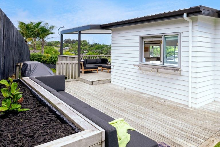 Photo of property in 16 John Andrew Drive, Warkworth, 0910