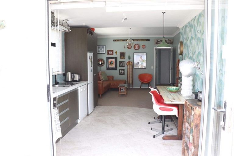 Photo of property in 30 Downe Street, New Plymouth, 4310