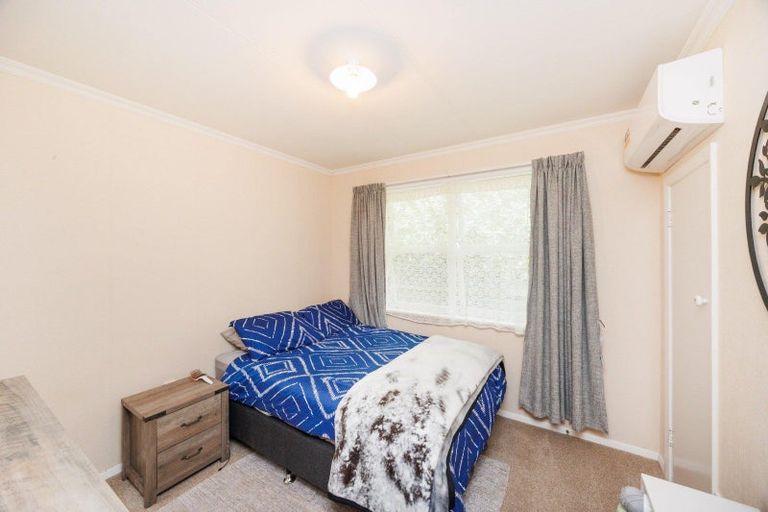 Photo of property in 18 Park Road, West End, Palmerston North, 4412