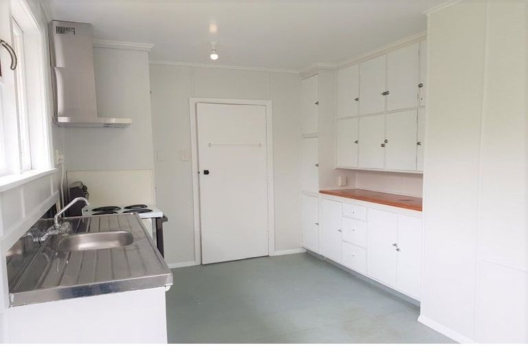 Photo of property in 105 Hampshire Street, Cannons Creek, Porirua, 5024