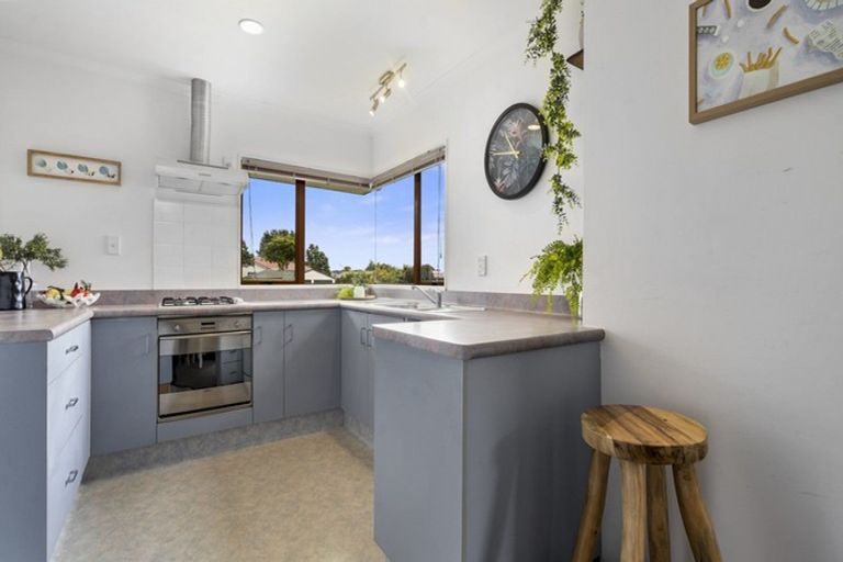 Photo of property in 19 Silvan Place, Bell Block, New Plymouth, 4312