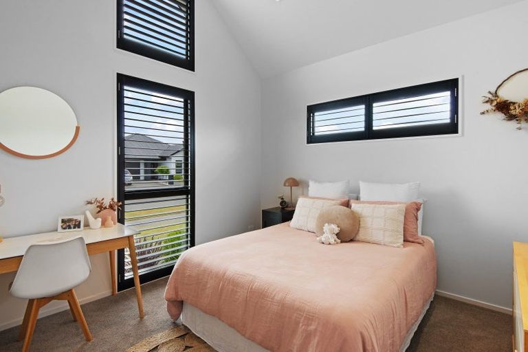 Photo of property in 21 Karere Avenue, Marshland, Christchurch, 8083