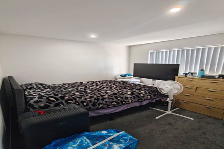 Photo of property in 12c Minaret Drive, Bucklands Beach, Auckland, 2014