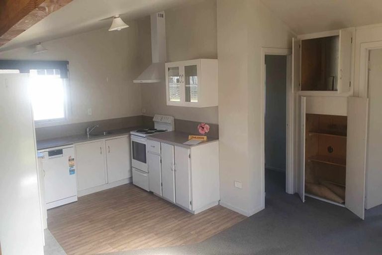 Photo of property in 1 Cornwall Street, Arrowtown, 9302