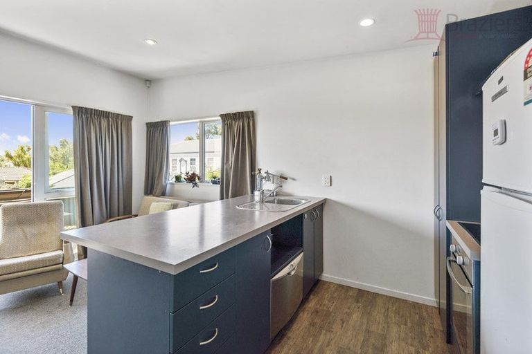 Photo of property in 8/24 Whitmore Street, Edgeware, Christchurch, 8013