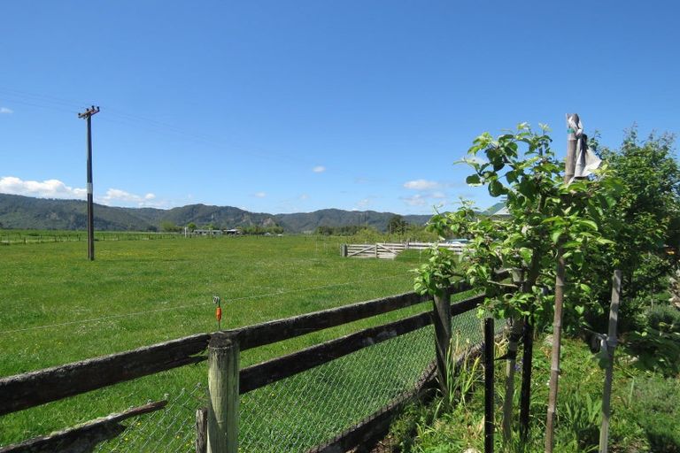 Photo of property in 7 Somerville Road, Mawheraiti, Reefton, 7895