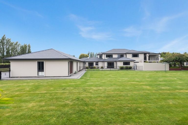 Photo of property in 395 Marshland Road, Marshland, Christchurch, 8083