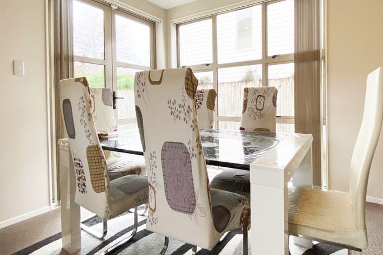 Photo of property in 3 Windfola Parkway, Takanini, 2112