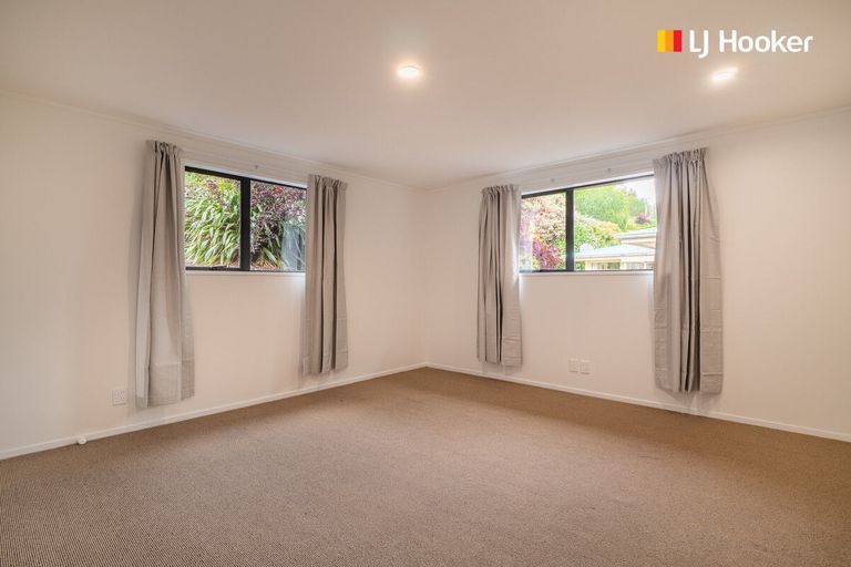 Photo of property in 72 Hocken Street, Kenmure, Dunedin, 9011