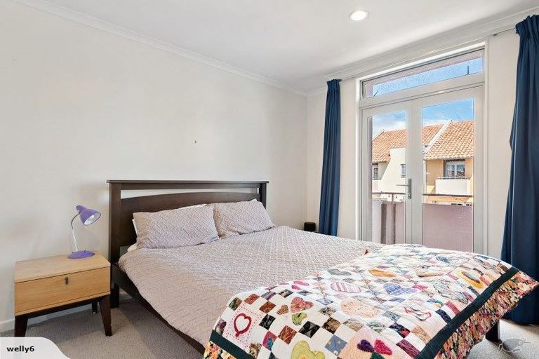 Photo of property in Marrakech Cafe, 54/305 Evans Bay Parade, Hataitai, Wellington, 6021