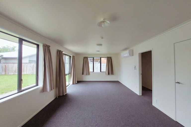 Photo of property in 6b Tralee Place, Hillcrest, Hamilton, 3216