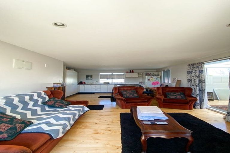 Photo of property in 1/272 Stanmore Road, Richmond, Christchurch, 8013