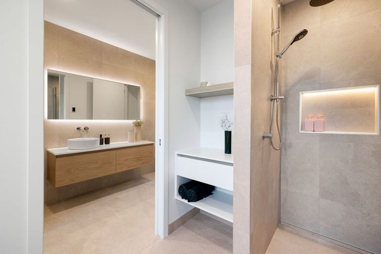 Photo of property in 14 Hugo Shaw Drive, Cambridge, 3434