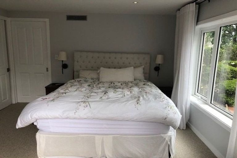 Photo of property in 44 Parkhill Road, Mellons Bay, Auckland, 2014