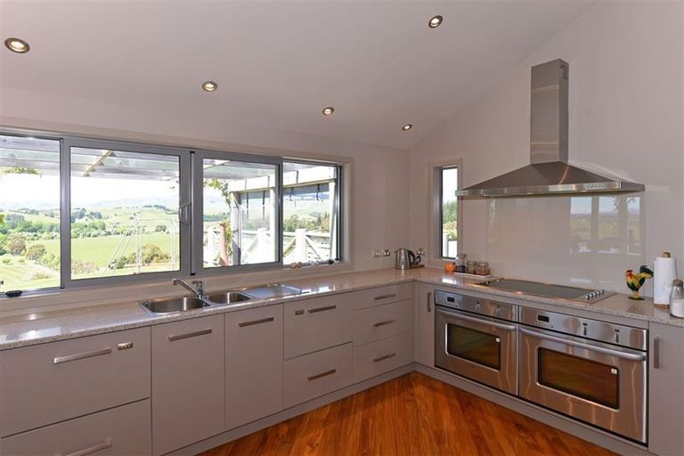Photo of property in 190 Hawkesbury Road, Hawkesbury, Blenheim, 7272