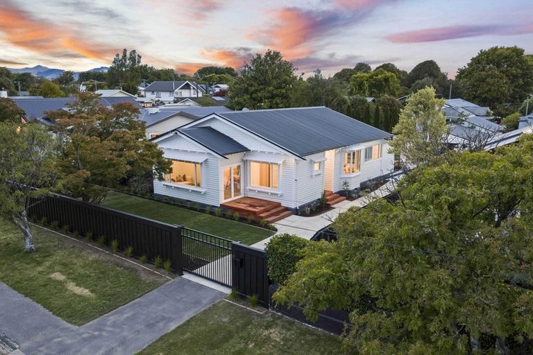 Photo of property in 17 Jacobs Street, St Albans, Christchurch, 8014