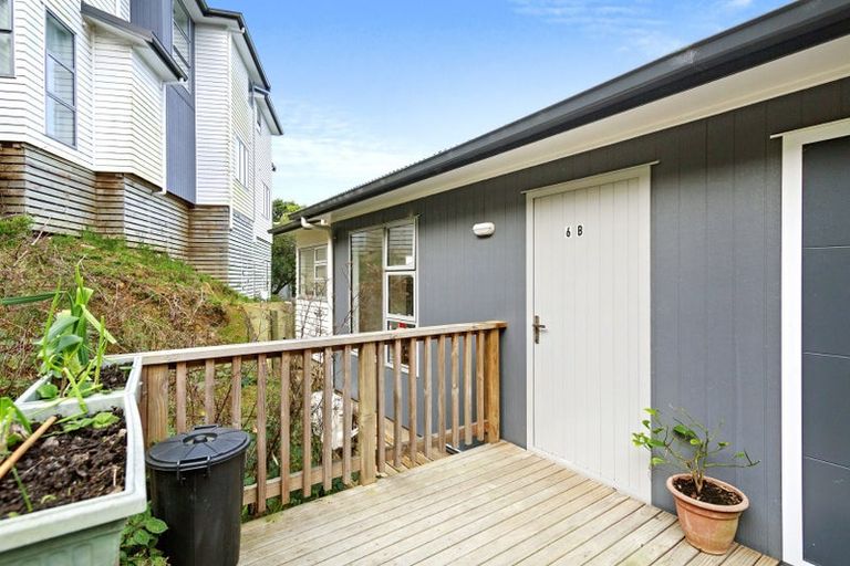 Photo of property in 6b Homebush Road, Khandallah, Wellington, 6035