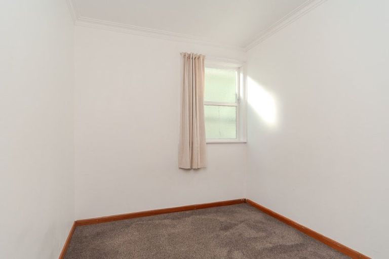 Photo of property in 6 Chatham Street, Berhampore, Wellington, 6023