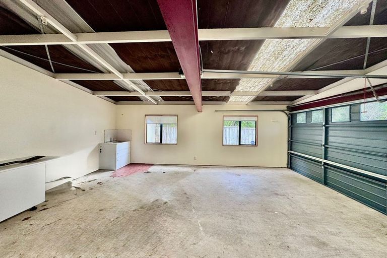 Photo of property in 2/20 Coroglen Avenue, Birkenhead, Auckland, 0626