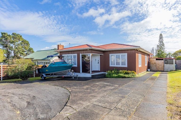 Photo of property in 157 Mokoia Road, Birkenhead, Auckland, 0626