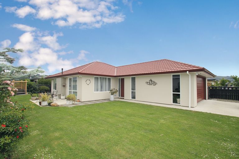 Photo of property in 18 Glengarry Court, Mosgiel, 9024
