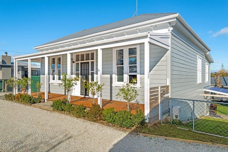 Photo of property in 166 Stout Street, Mangapapa, Gisborne, 4010