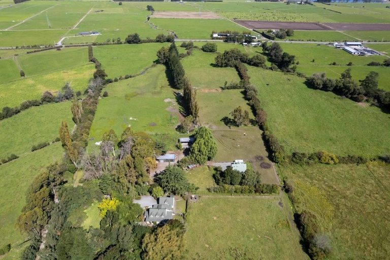 Photo of property in 97 Northbrook Road, Rangiora, 7400