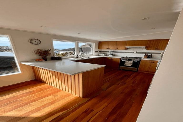 Photo of property in 1/51 East Coast Road, Milford, Auckland, 0620