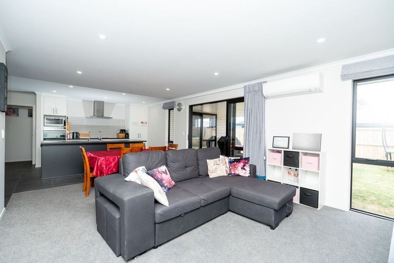 Photo of property in 5 Kimbrae Drive, Rototuna North, Hamilton, 3210