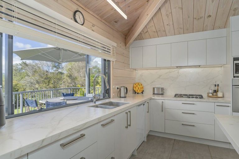 Photo of property in 102 South Highway East, Whitianga, 3510