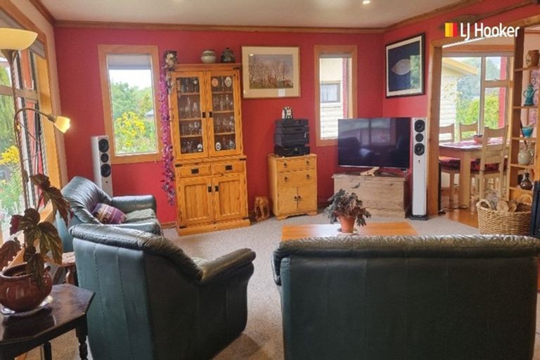 Photo of property in 24 Roseness Street, Palmerston, 9430