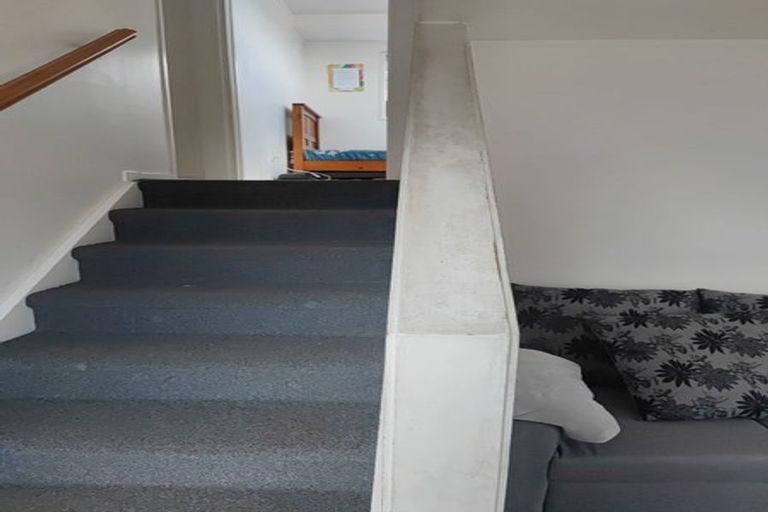 Photo of property in 61 Juniper Road, Sunnynook, Auckland, 0620