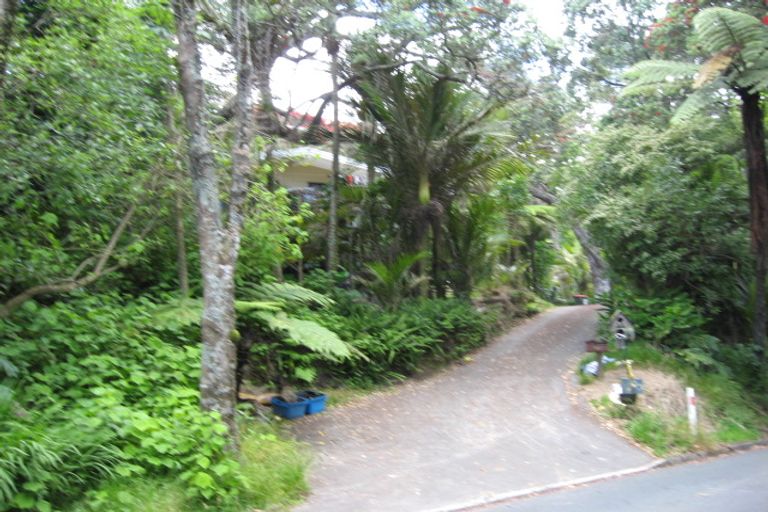 Photo of property in 92 Motutara Road, Muriwai, Waimauku, 0881