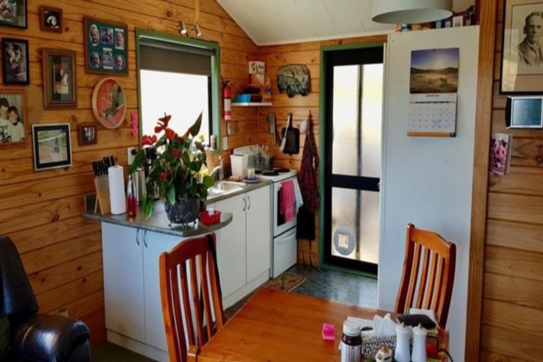 Photo of property in 47 Tavinor Road, Otaika, Whangarei, 0170