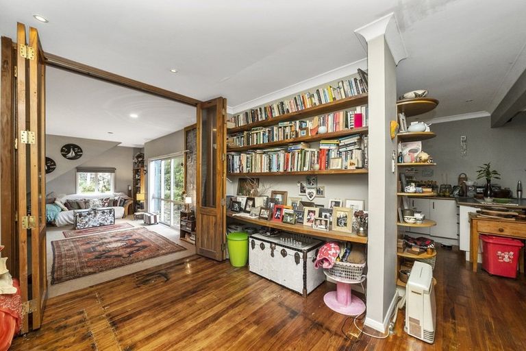 Photo of property in 16 Falla Street, Paraparaumu Beach, Paraparaumu, 5032